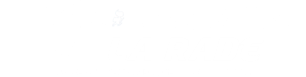 LOGO-LECORRIGANS-DE-LA-RADE-Blanc1